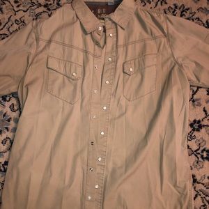 Men’s Old Navy Oxford Khaki Snaps XL, GUC!!!